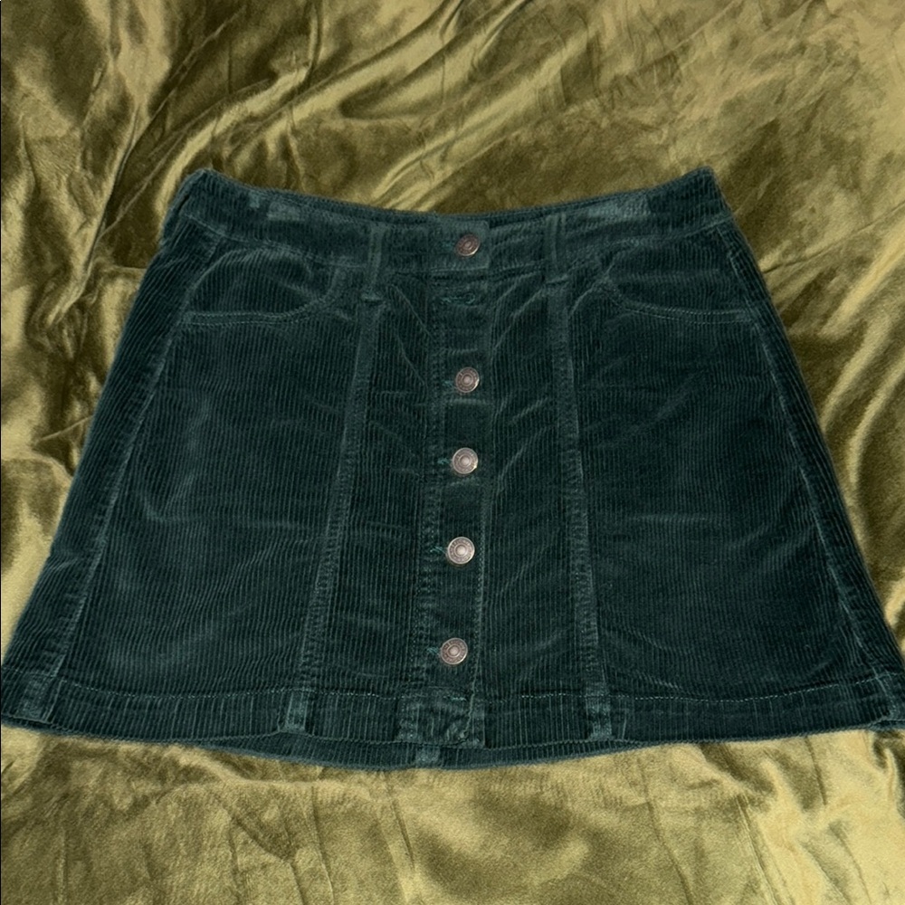 American Eagle Outfitters Green A-Line Mini Skirt